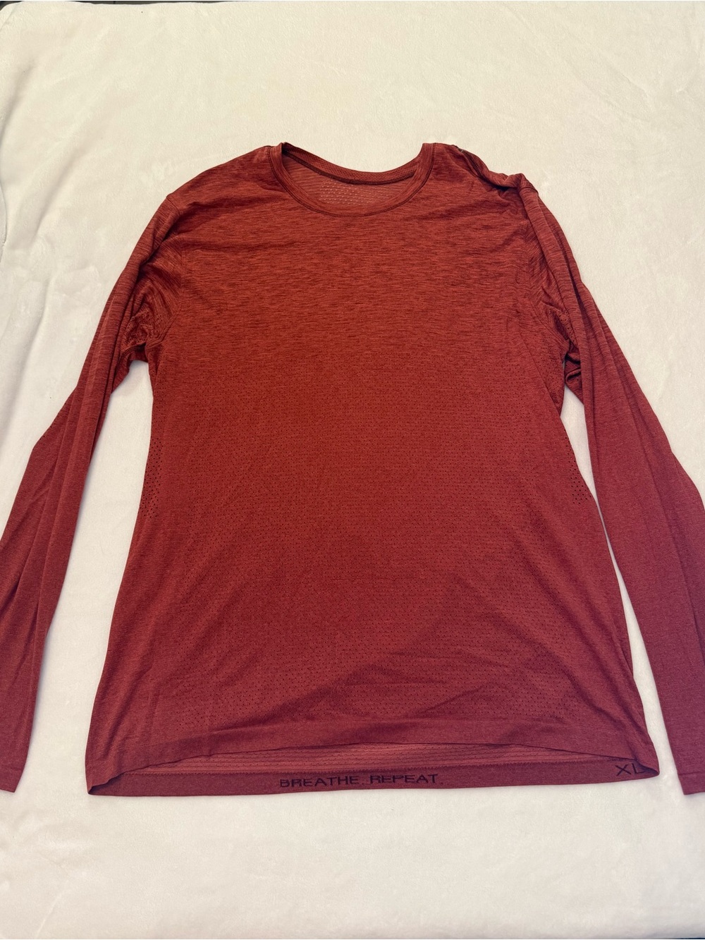 Men’s Lululemon Long Sleeve Top